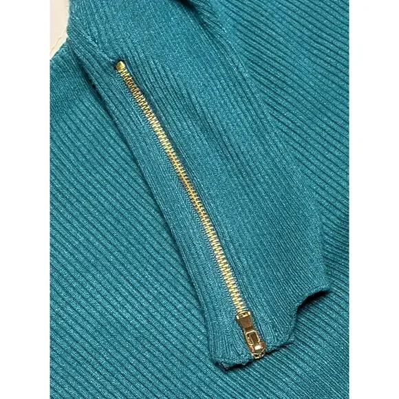 Carmen Marc Valvo Green Ribbed Batwing Knit Top with Zipper Detailing size M - Picture 8 of 9